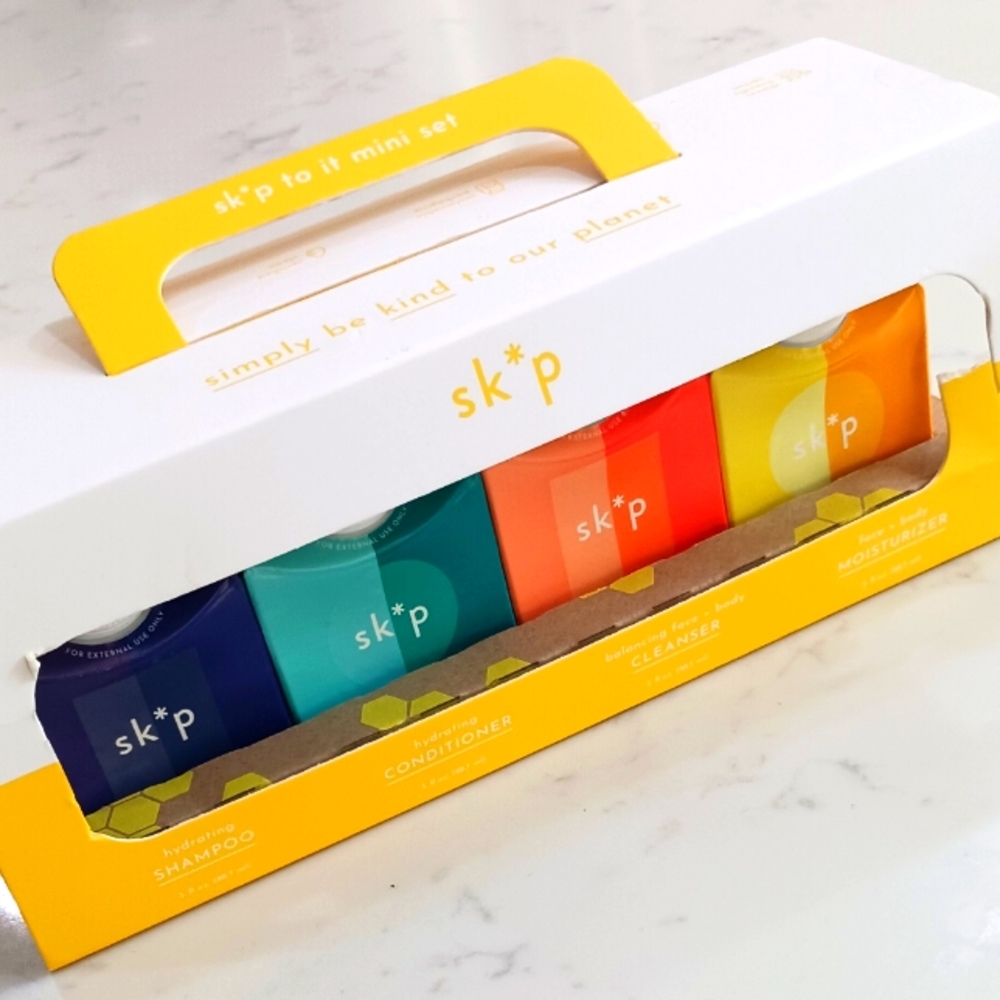 Like ☆NEW☆ Sk*p Mini Set